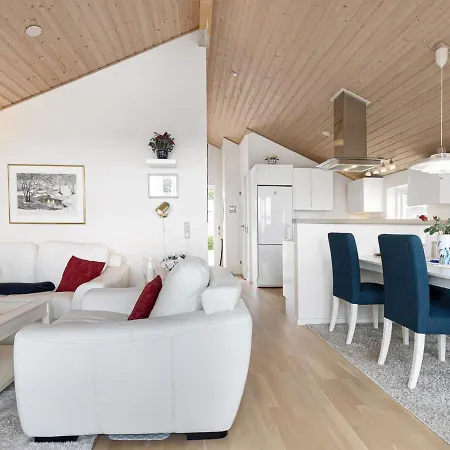 Yvette - 150m From The Sea In Ne Jutland By Interhome