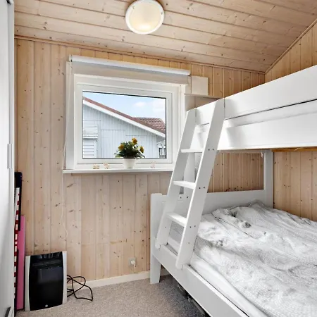 Yvette - 150m From The Sea In Ne Jutland By Interhome Holiday home