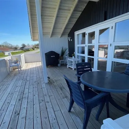 Yvette - 150m From The Sea In Ne Jutland By Interhome